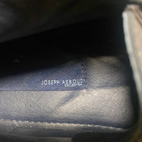 Mens Joseph Abboud boots Leather upper and lining. Worn 2x. In great condition.